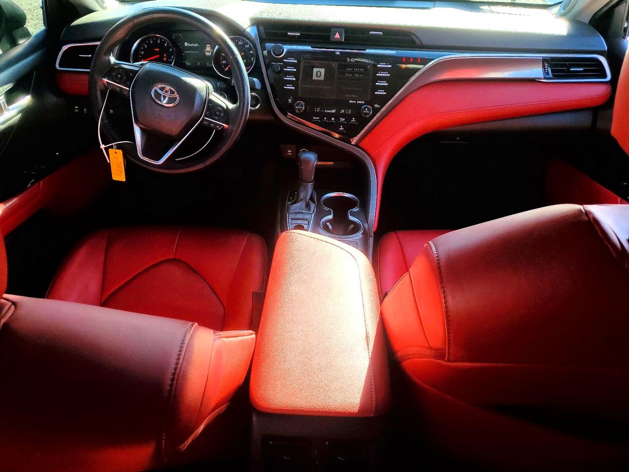 2018 TOYOTA CAMRY XSE photo 15