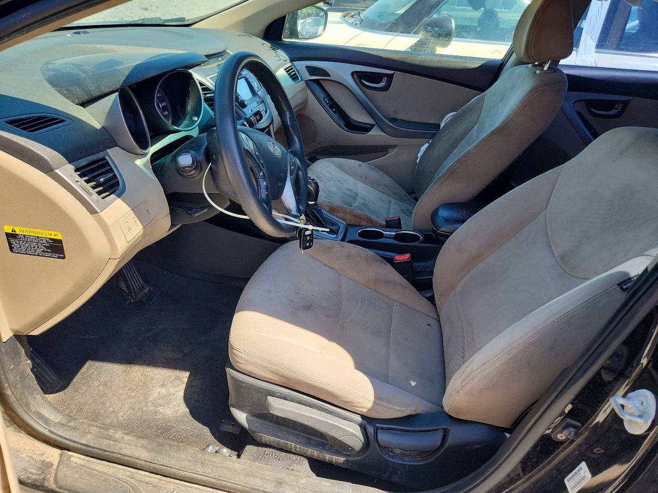 2015 HYUNDAI ELANTRA SE photo 13