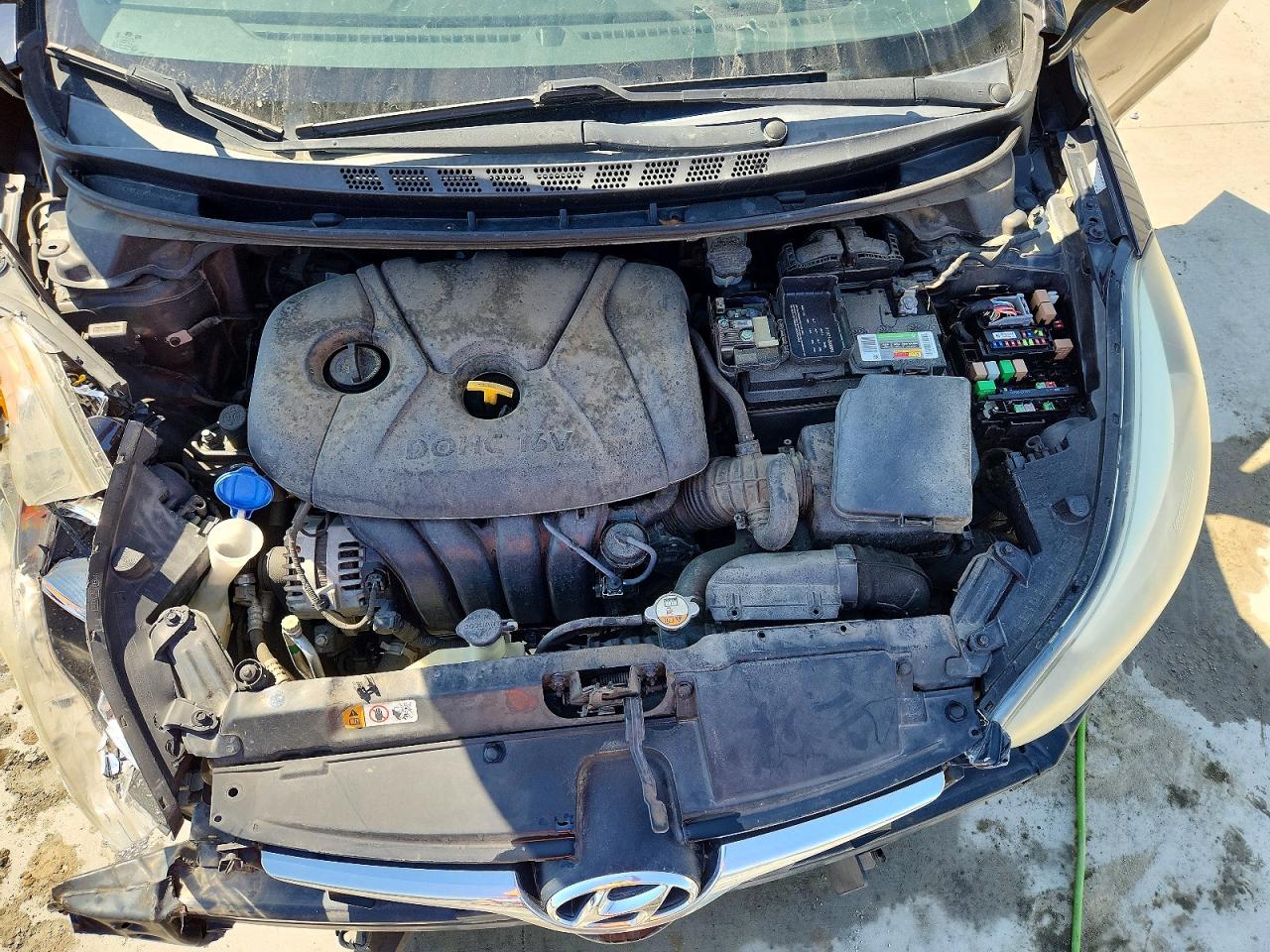2015 HYUNDAI ELANTRA SE photo 21
