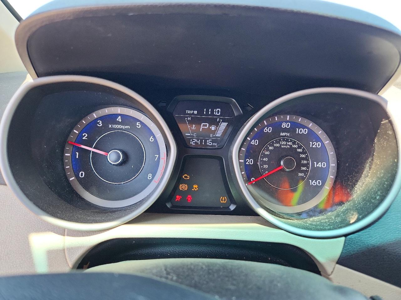 2015 HYUNDAI ELANTRA SE photo 17