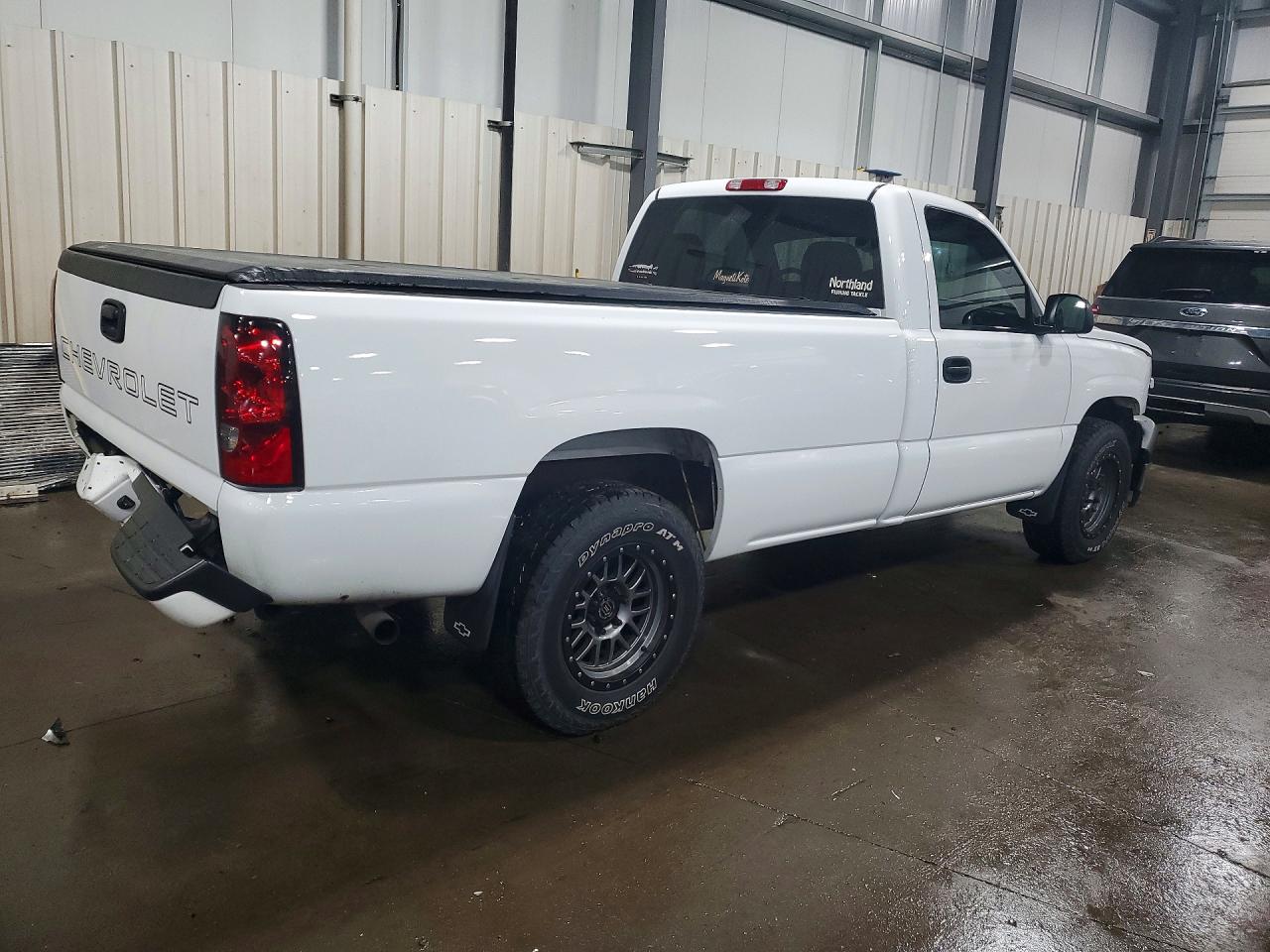2006 CHEVROLET SILVERADO K1500 photo 3