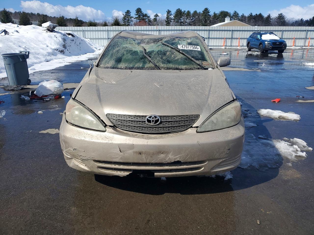 2002 TOYOTA CAMRY LE photo 9