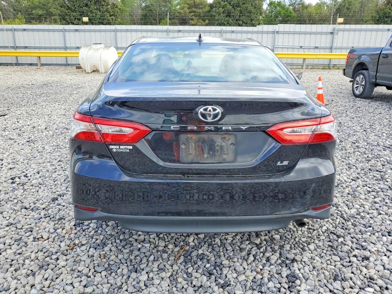 2019 TOYOTA CAMRY photo 6