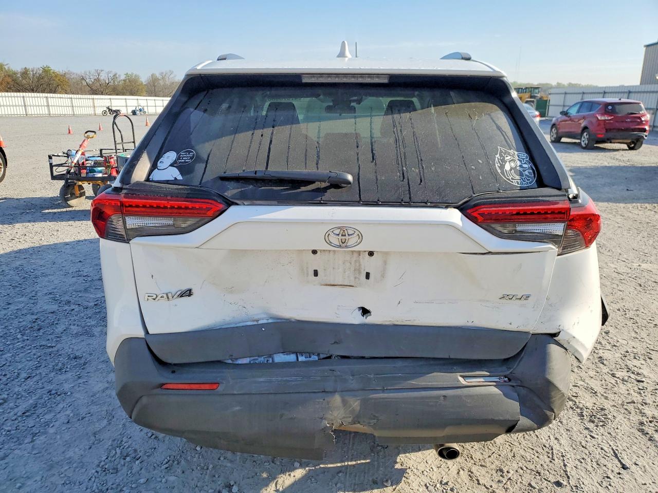 2019 TOYOTA RAV4 XLE PREMIUM photo 6