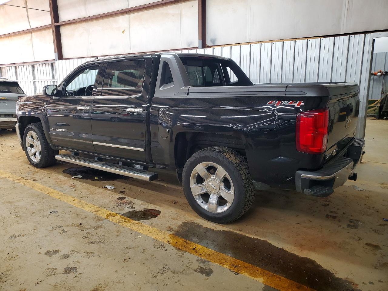 2017 CHEVROLET SILVERADO K1500 LTZ photo 2