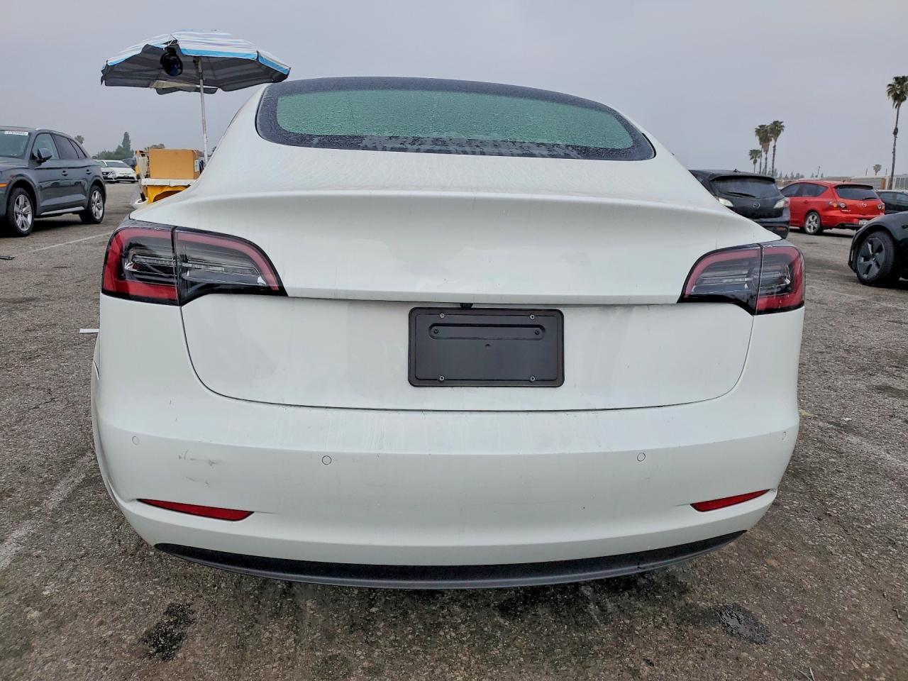 2022 TESLA MODEL 3 photo 11