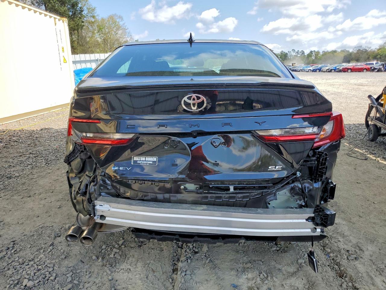 2026 TOYOTA CAMRY SE photo 16