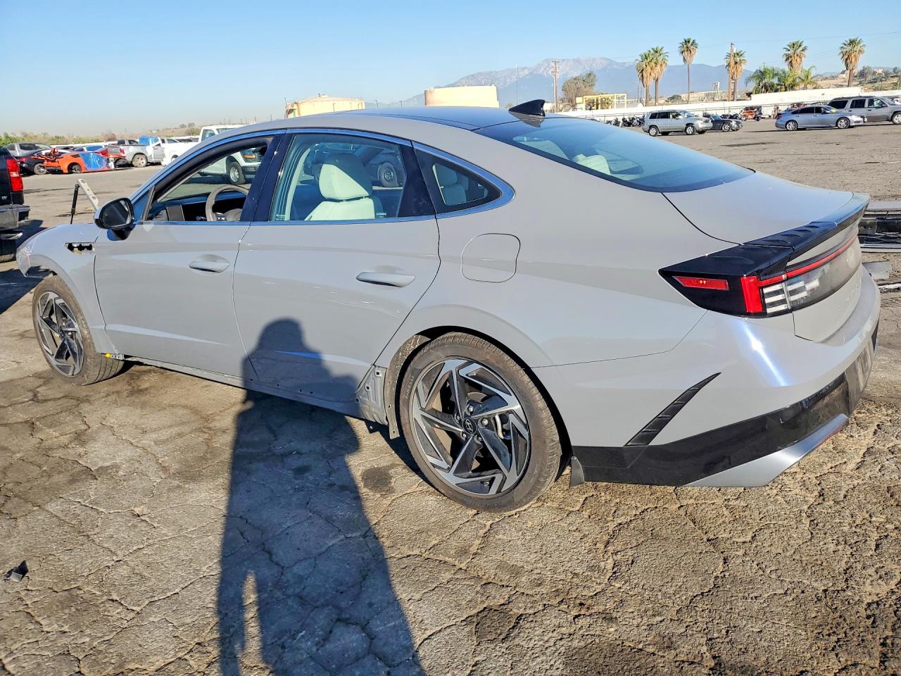 2024 HYUNDAI SONATA photo 4