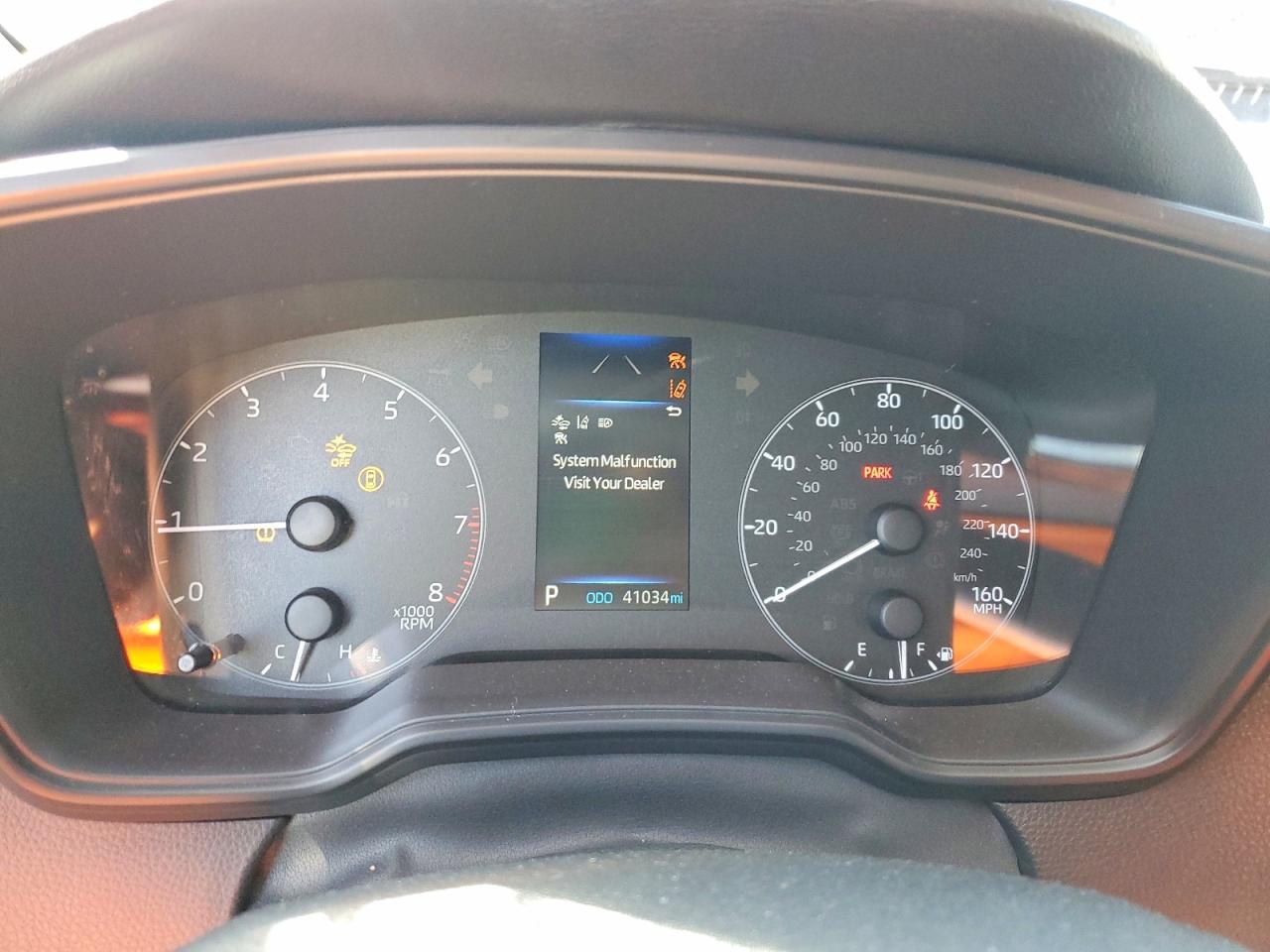 2024 TOYOTA COROLLA LE photo 25