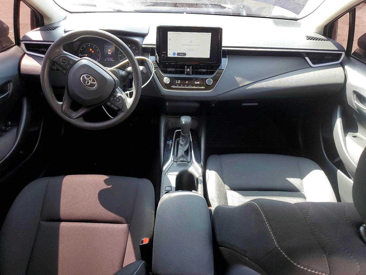 2024 TOYOTA COROLLA LE photo 22