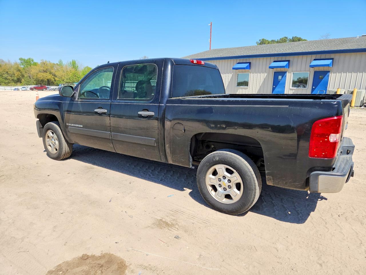2007 CHEVROLET SILVERADO C1500 CREW CAB photo 2