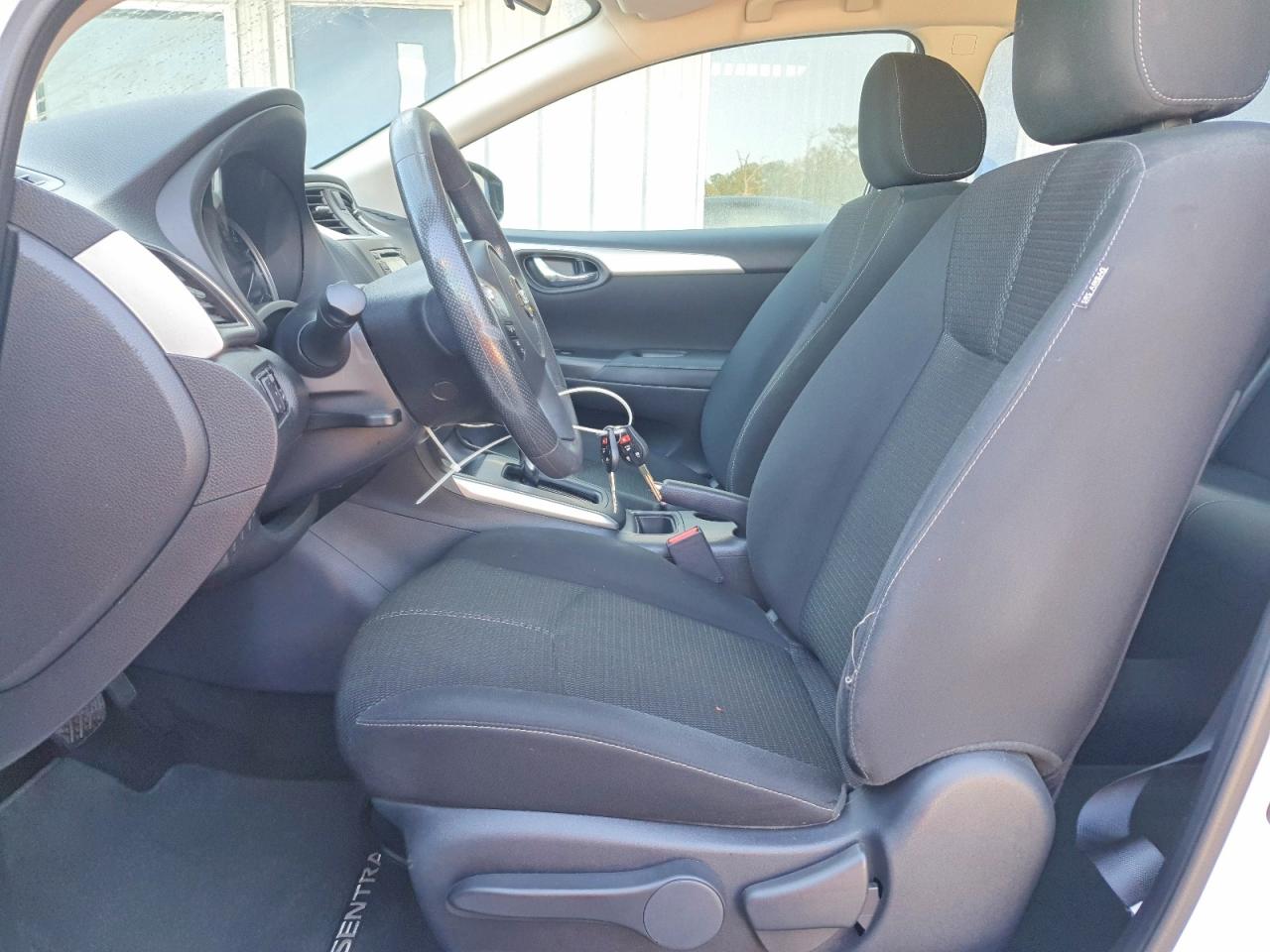 2018 NISSAN SENTRA S photo 13