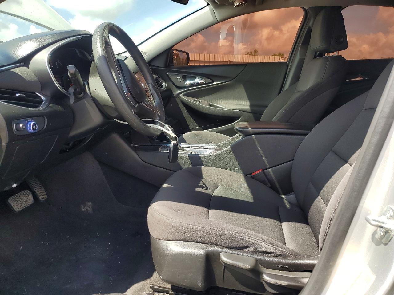 2020 CHEVROLET MALIBU LT photo 13