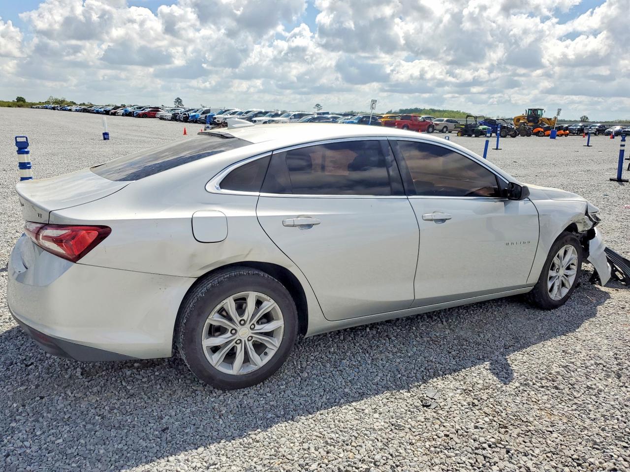 2020 CHEVROLET MALIBU LT photo 5