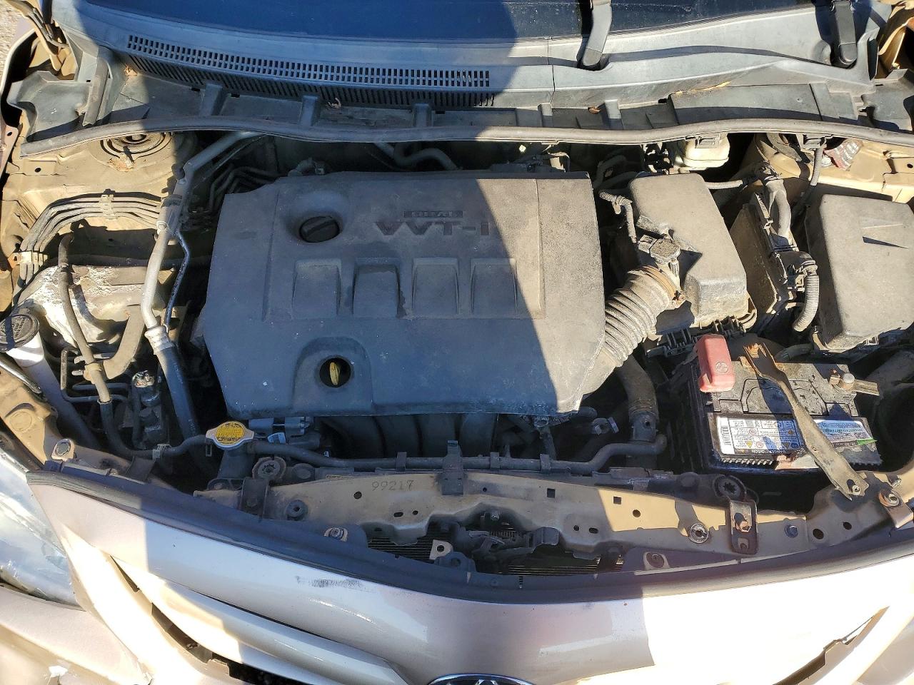 2012 TOYOTA COROLLA photo 21