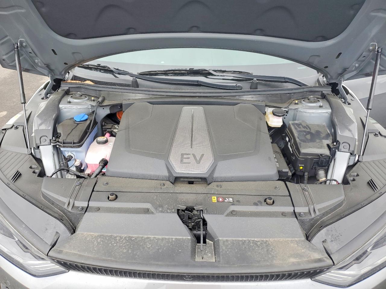 2024 KIA EV6 WIND photo 11