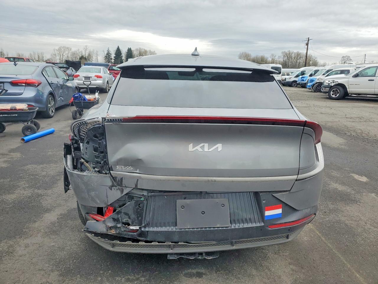 2024 KIA EV6 WIND photo 6