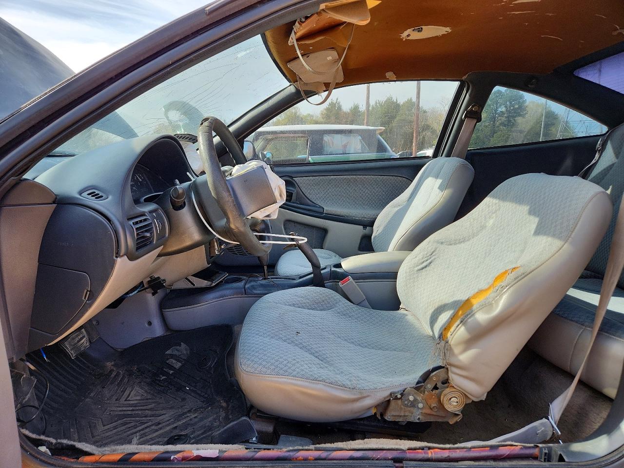 1996 CHEVROLET CAVALIER photo 7