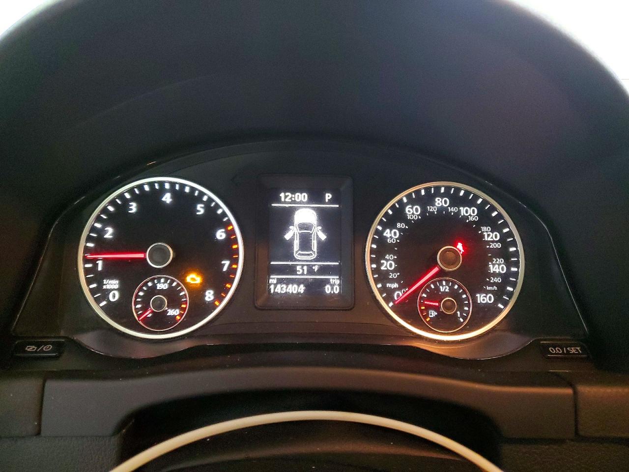 2016 VOLKSWAGEN TIGUAN S photo 9
