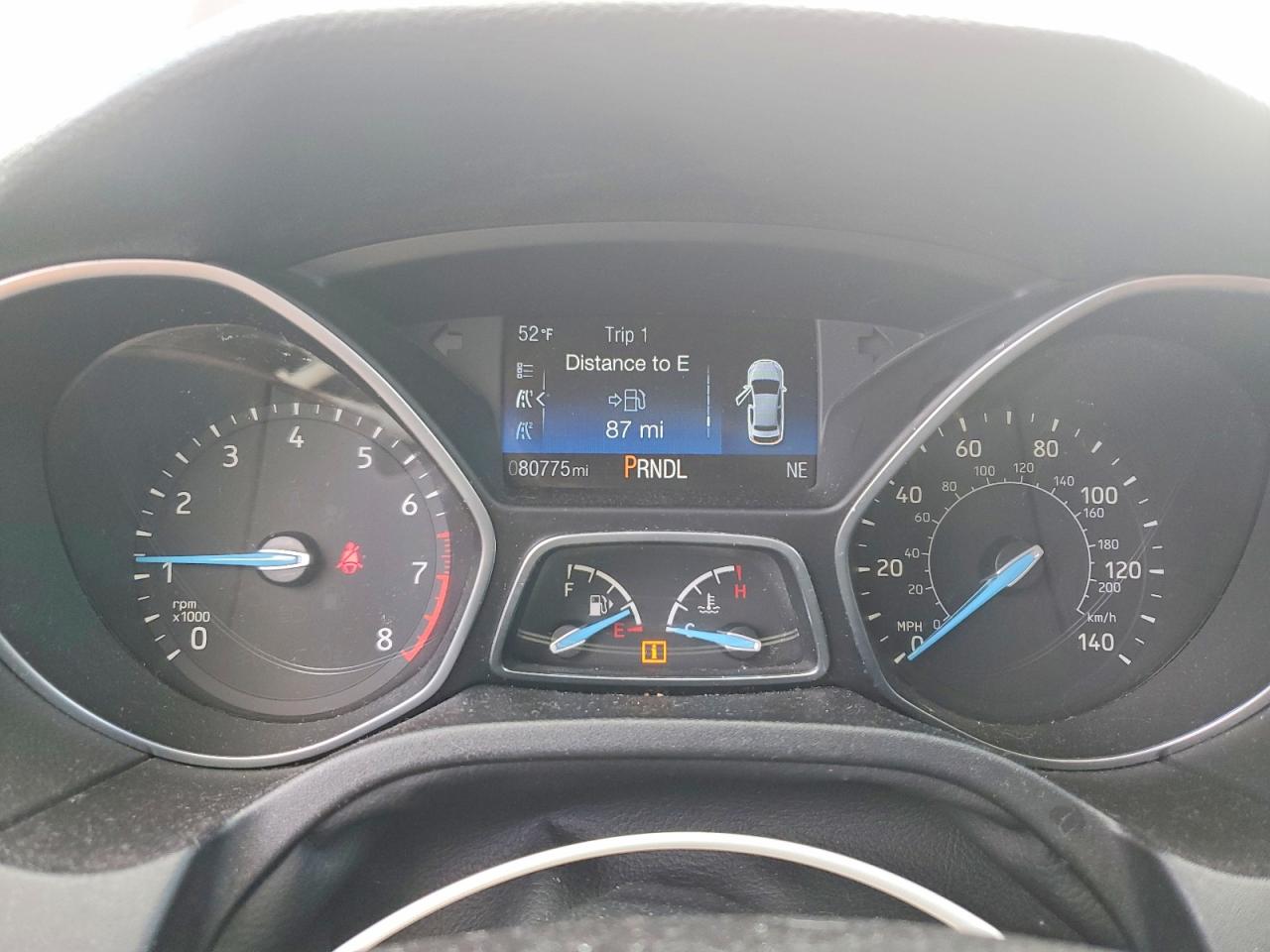 2017 FORD FOCUS SE photo 25