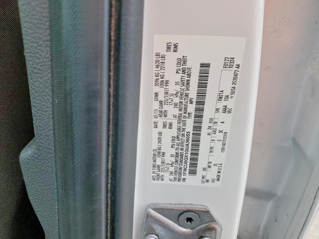 2016 FORD ESCAPE SE photo 27