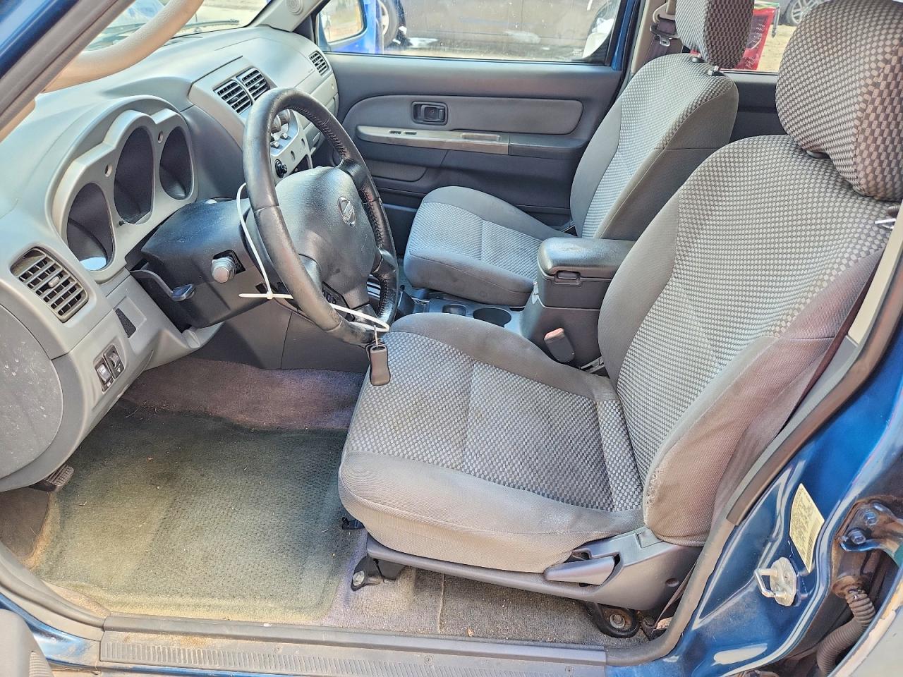 2002 NISSAN FRONTIER XE-V6 photo 7