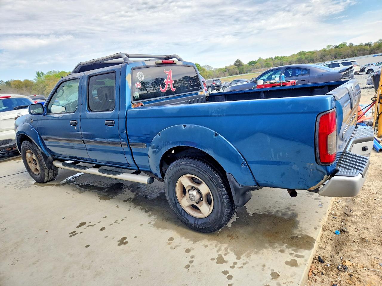 2002 NISSAN FRONTIER XE-V6 photo 2