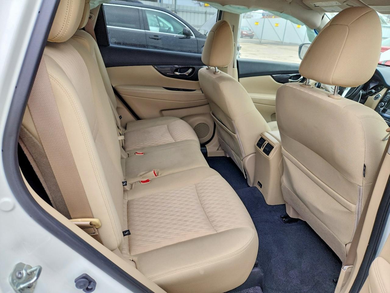 2020 NISSAN ROGUE SV photo 21