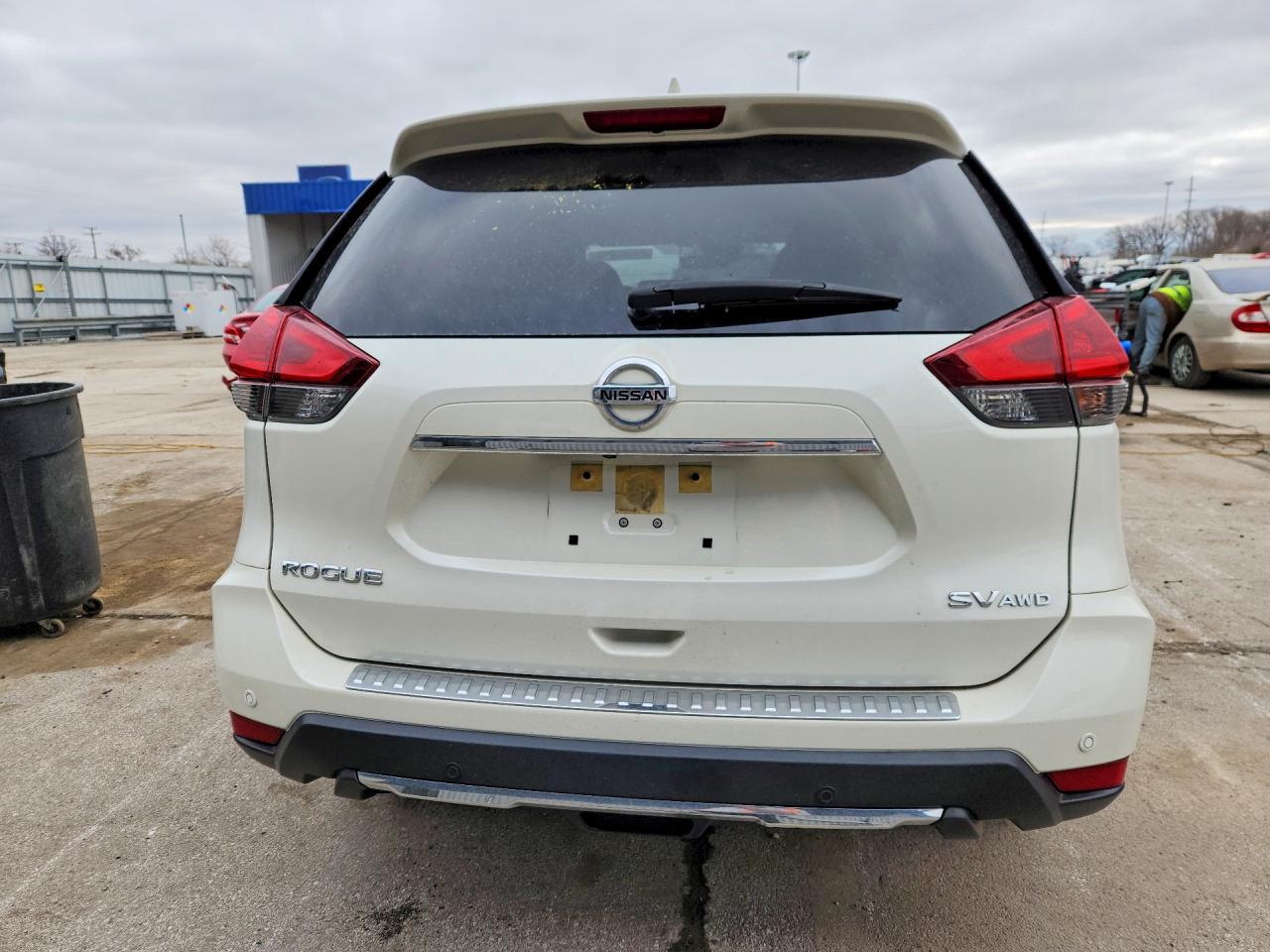 2020 NISSAN ROGUE SV photo 11