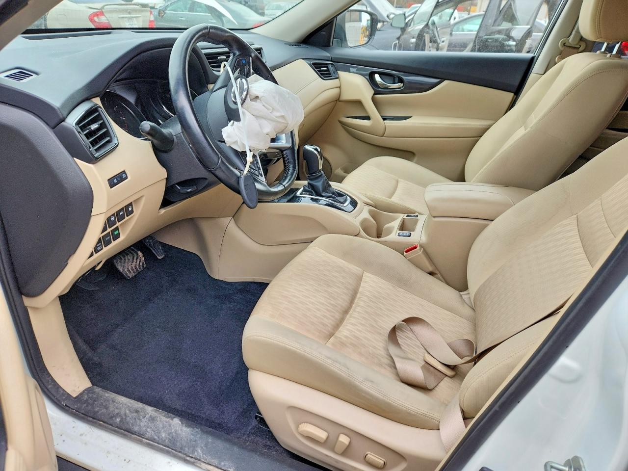 2020 NISSAN ROGUE SV photo 13