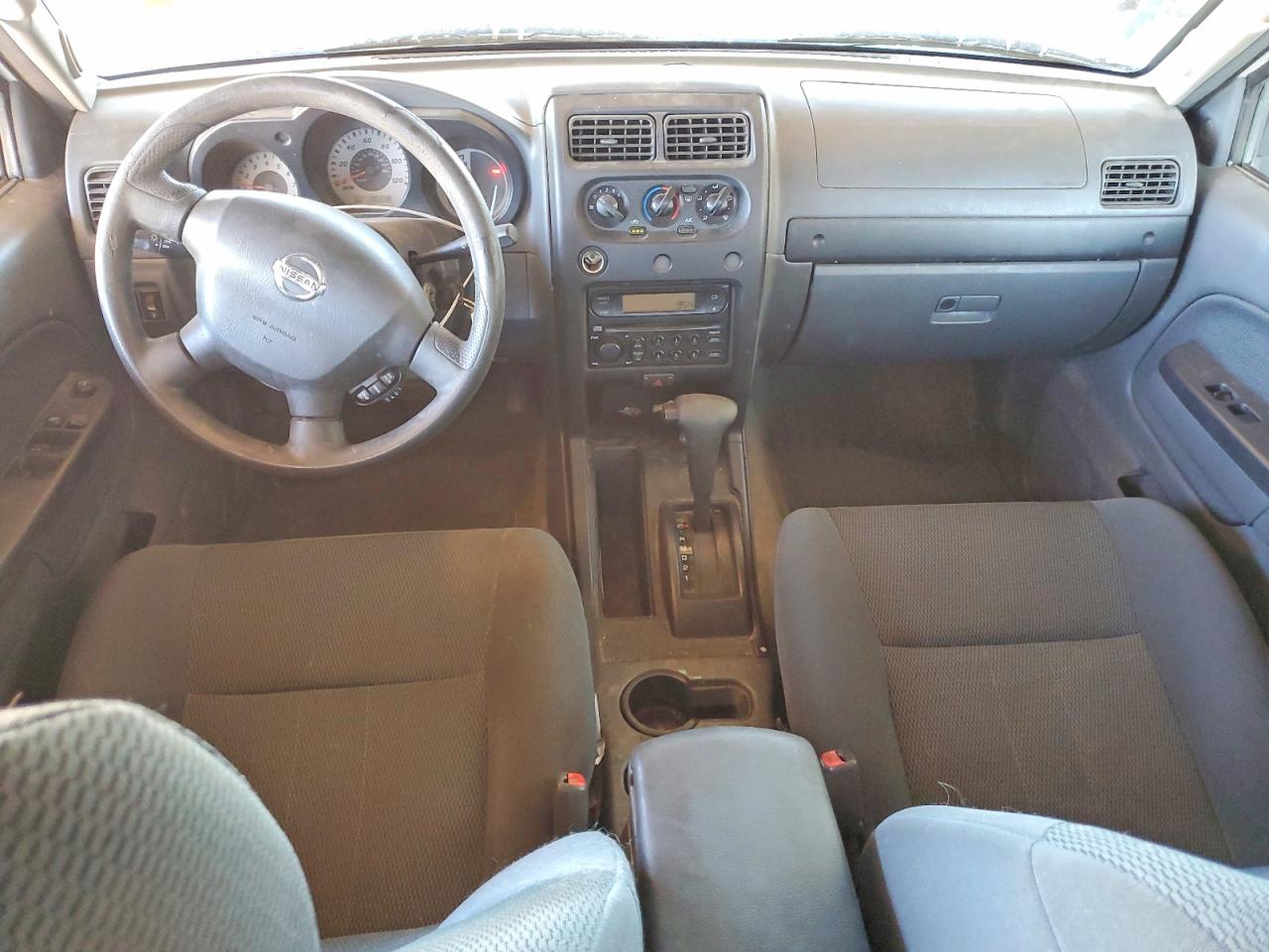 2004 NISSAN FRONTIER XE-V6 photo 15