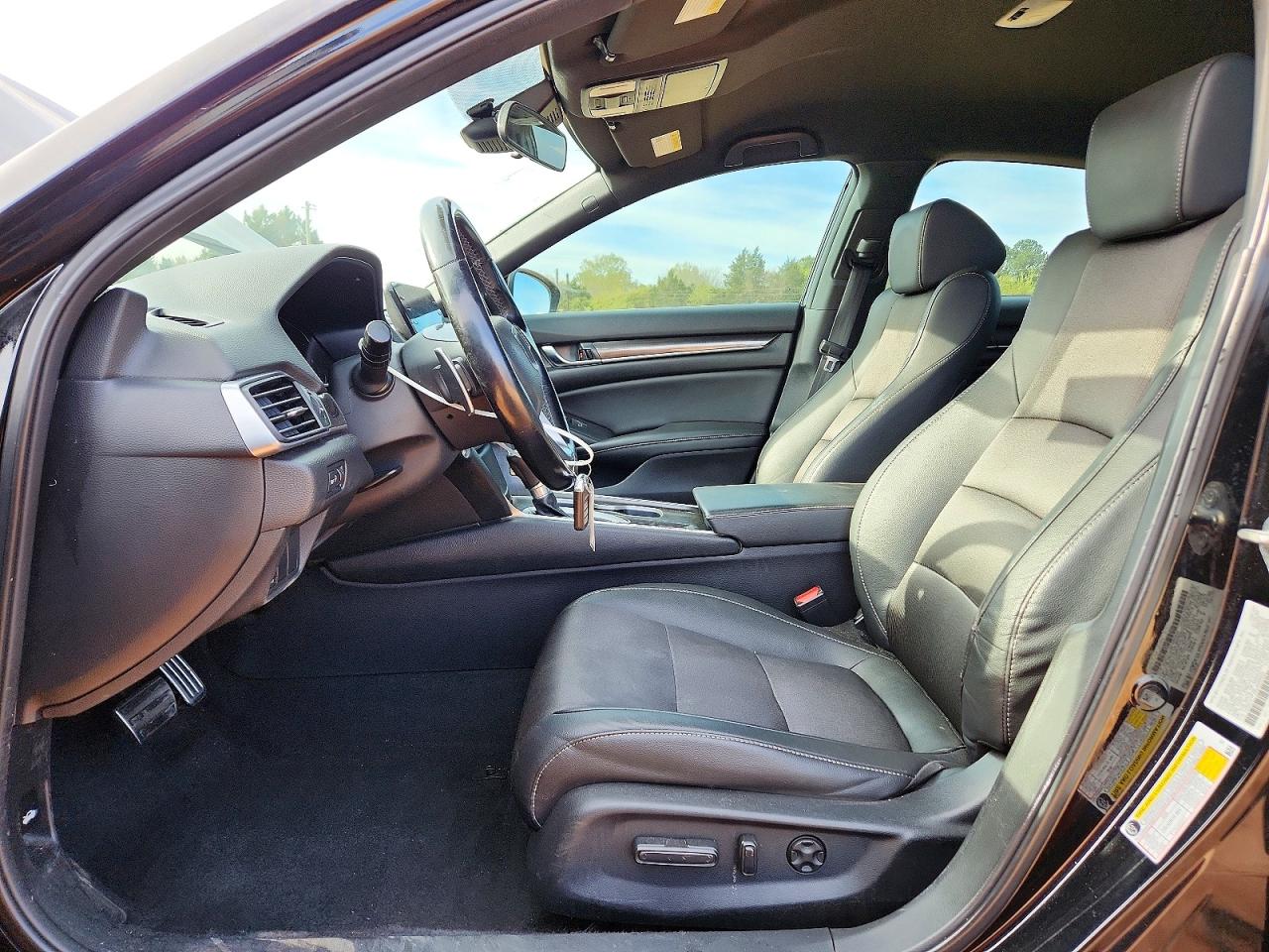 2020 HONDA ACCORD SPORT photo 13