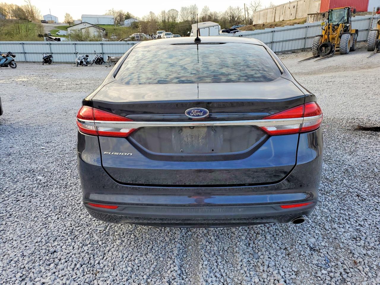 2018 FORD FUSION S photo 6