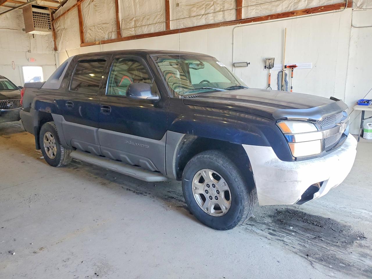 2002 CHEVROLET AVALANCHE K1500 photo 7