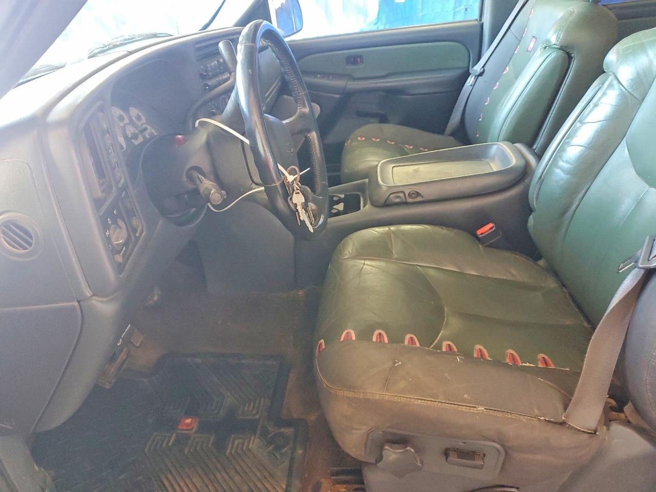 2002 CHEVROLET AVALANCHE K1500 photo 13