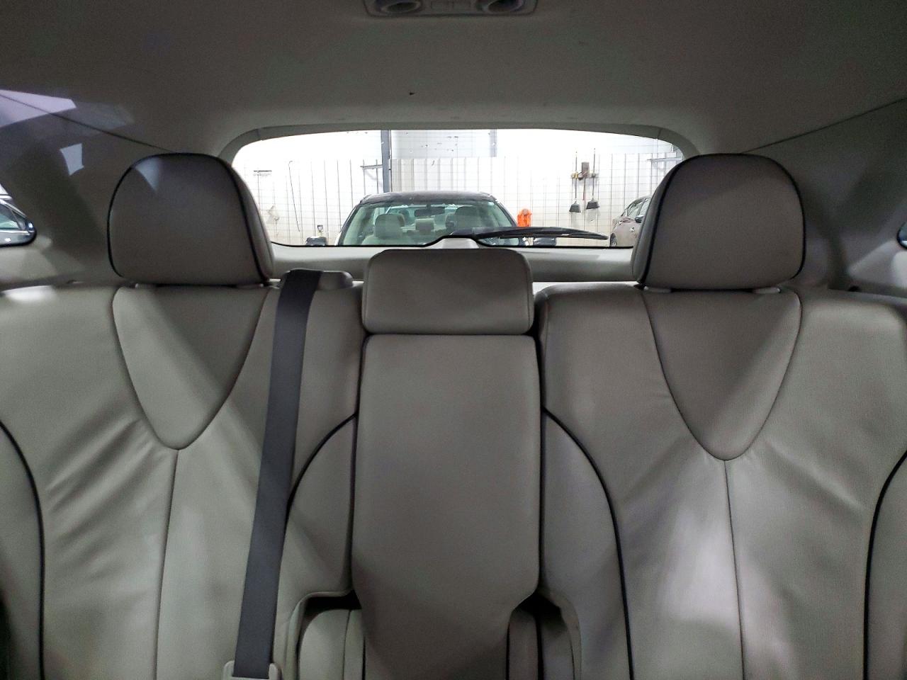 2010 TOYOTA VENZA AWD V6 photo 19