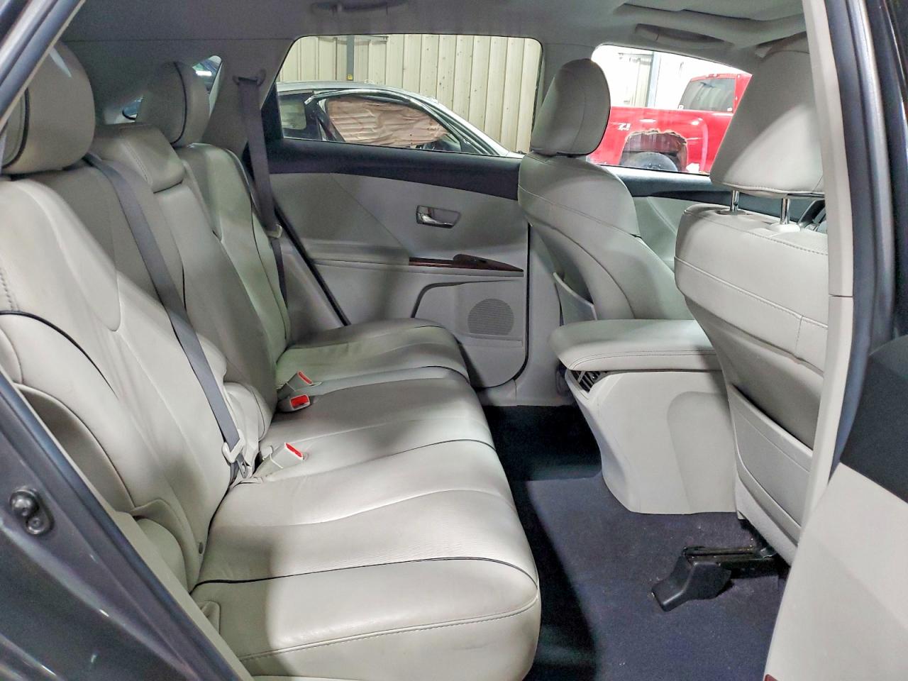 2010 TOYOTA VENZA AWD V6 photo 21