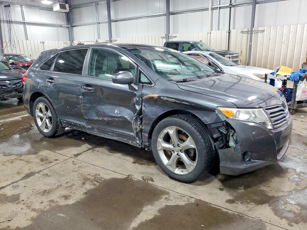 2010 TOYOTA VENZA AWD V6 photo 7