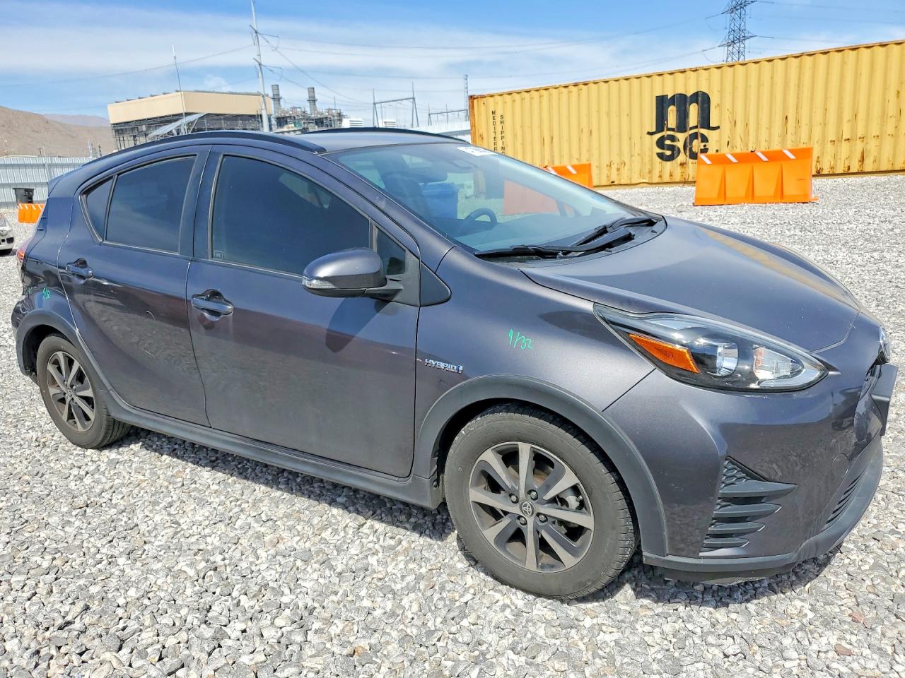 2018 TOYOTA PRIUS C THREE photo 10