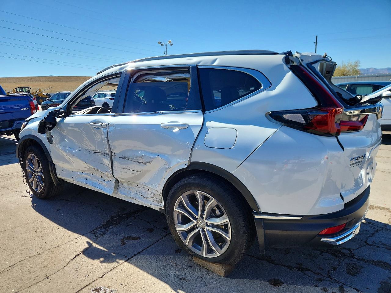 2020 HONDA CR-V TOURING photo 2