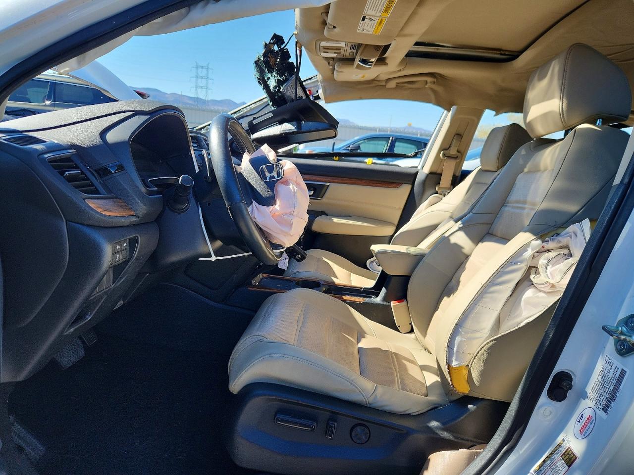 2020 HONDA CR-V TOURING photo 7