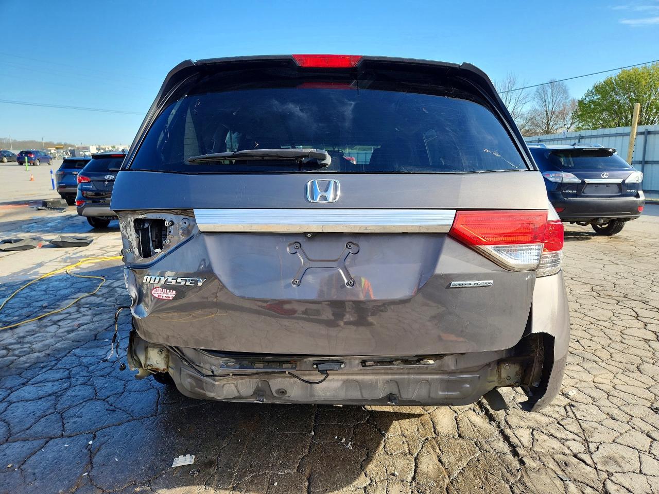 2016 HONDA ODYSSEY SE photo 11