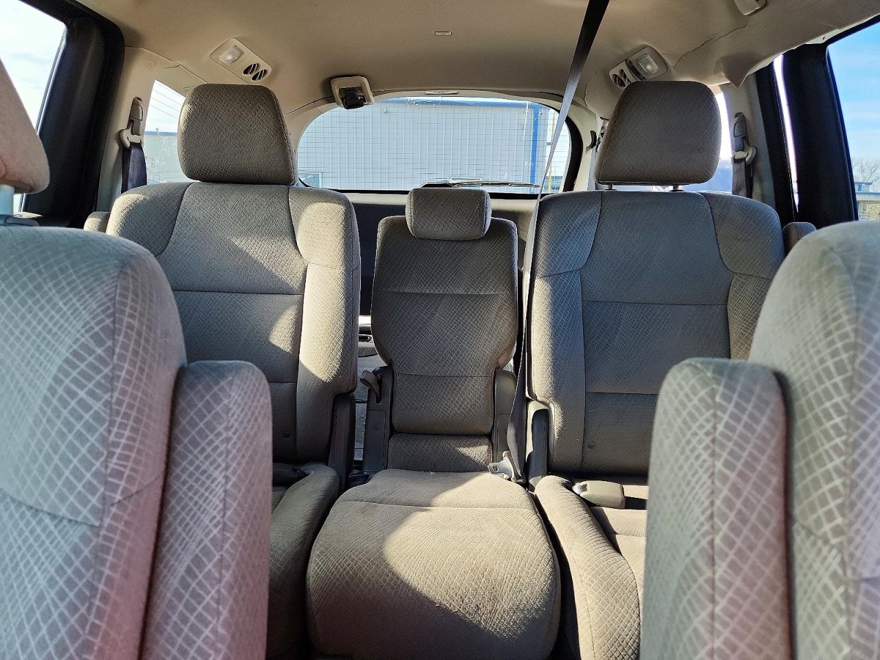 2016 HONDA ODYSSEY SE photo 19