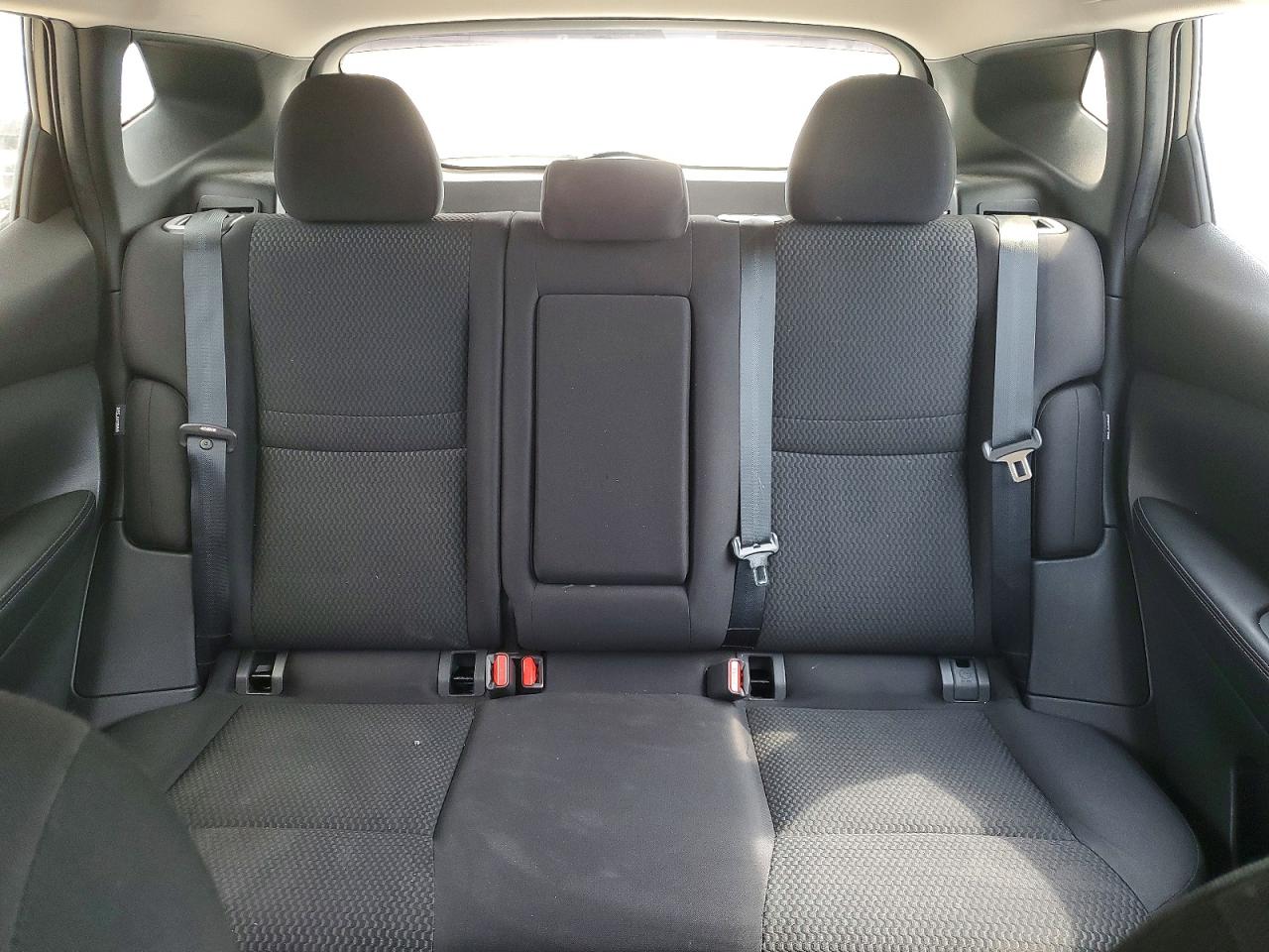 2020 NISSAN ROGUE SPORT S photo 19