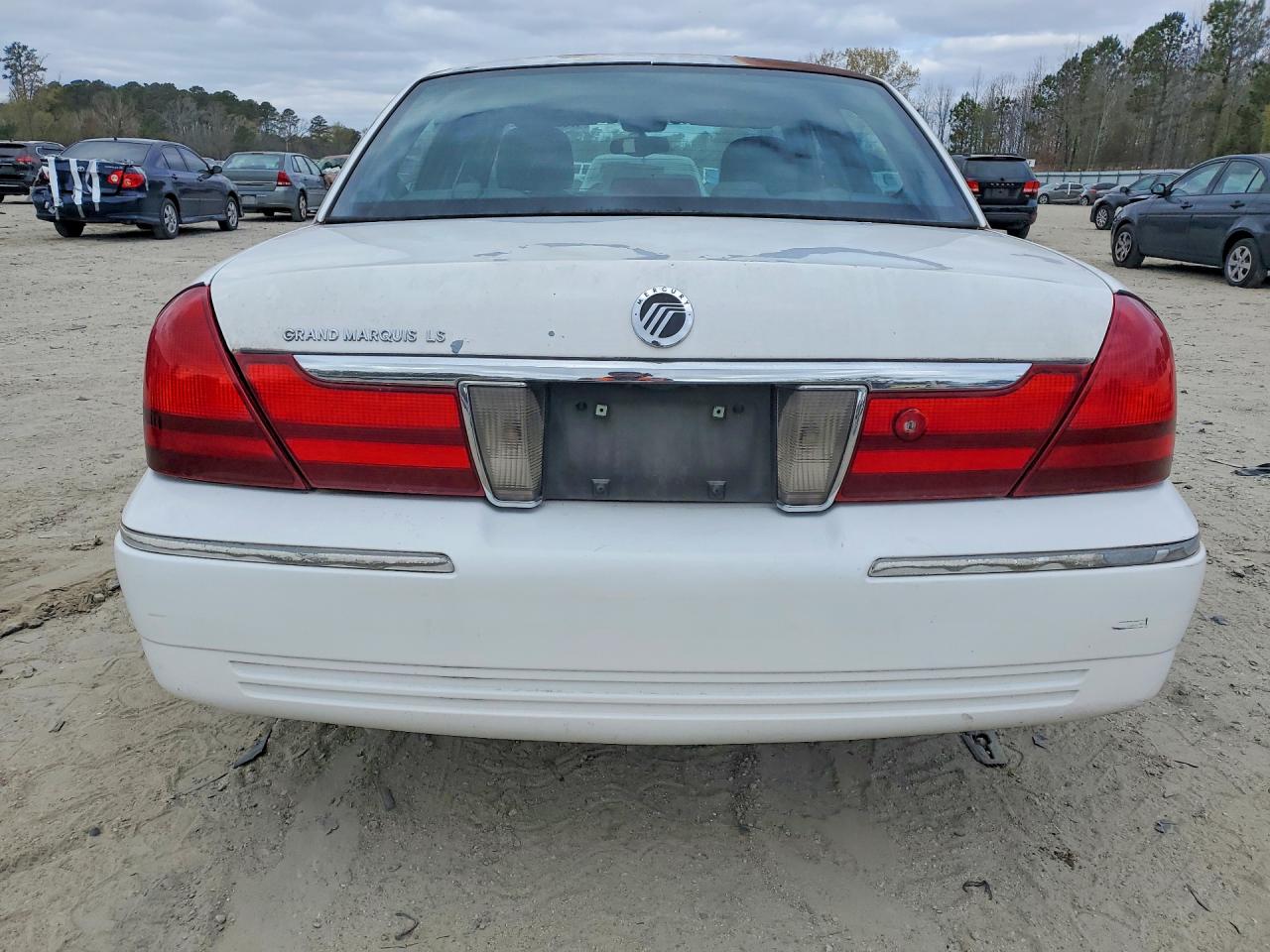 2004 MERCURY GRAND MARQUIS LS photo 6