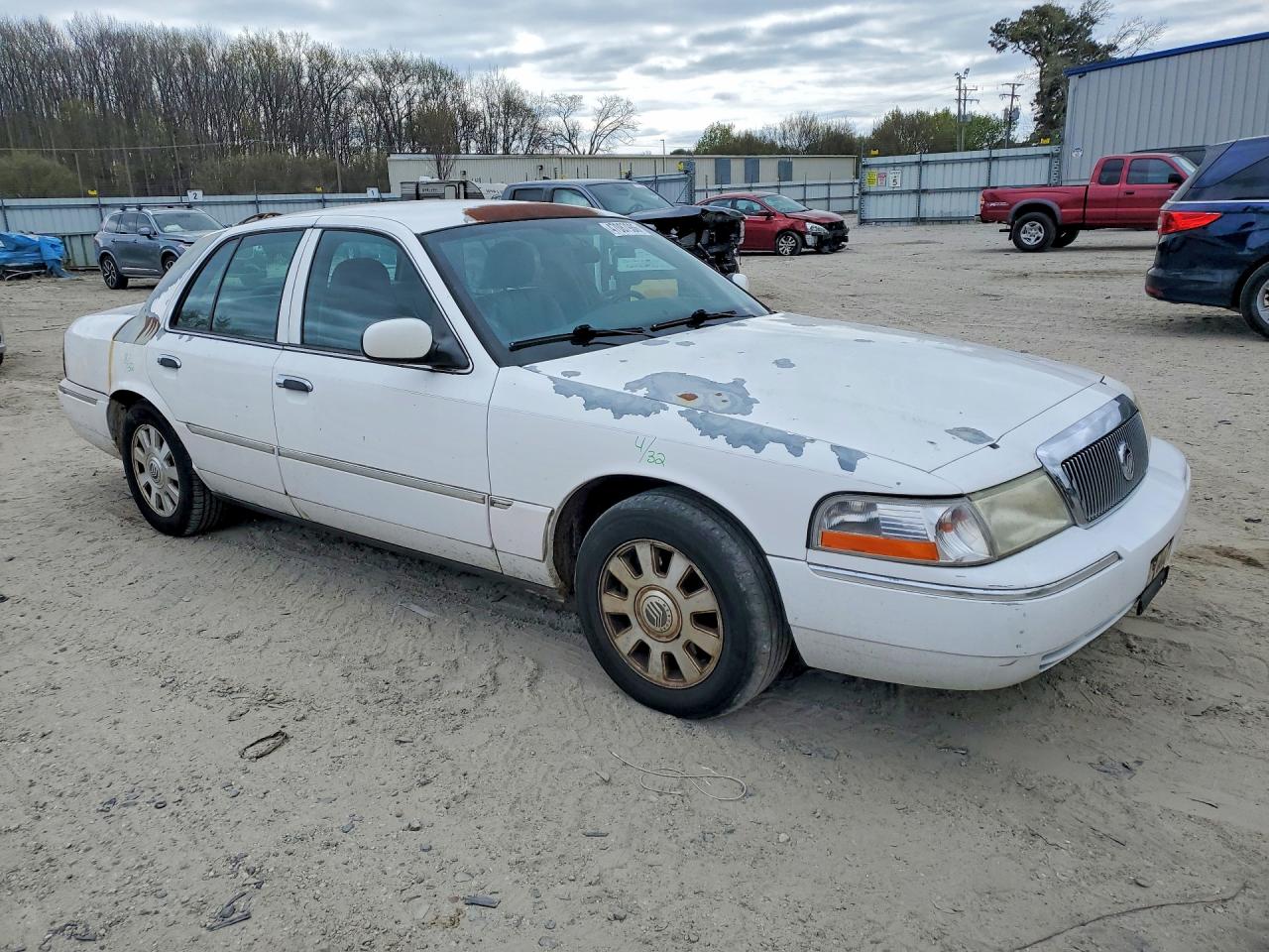 2004 MERCURY GRAND MARQUIS LS photo 4