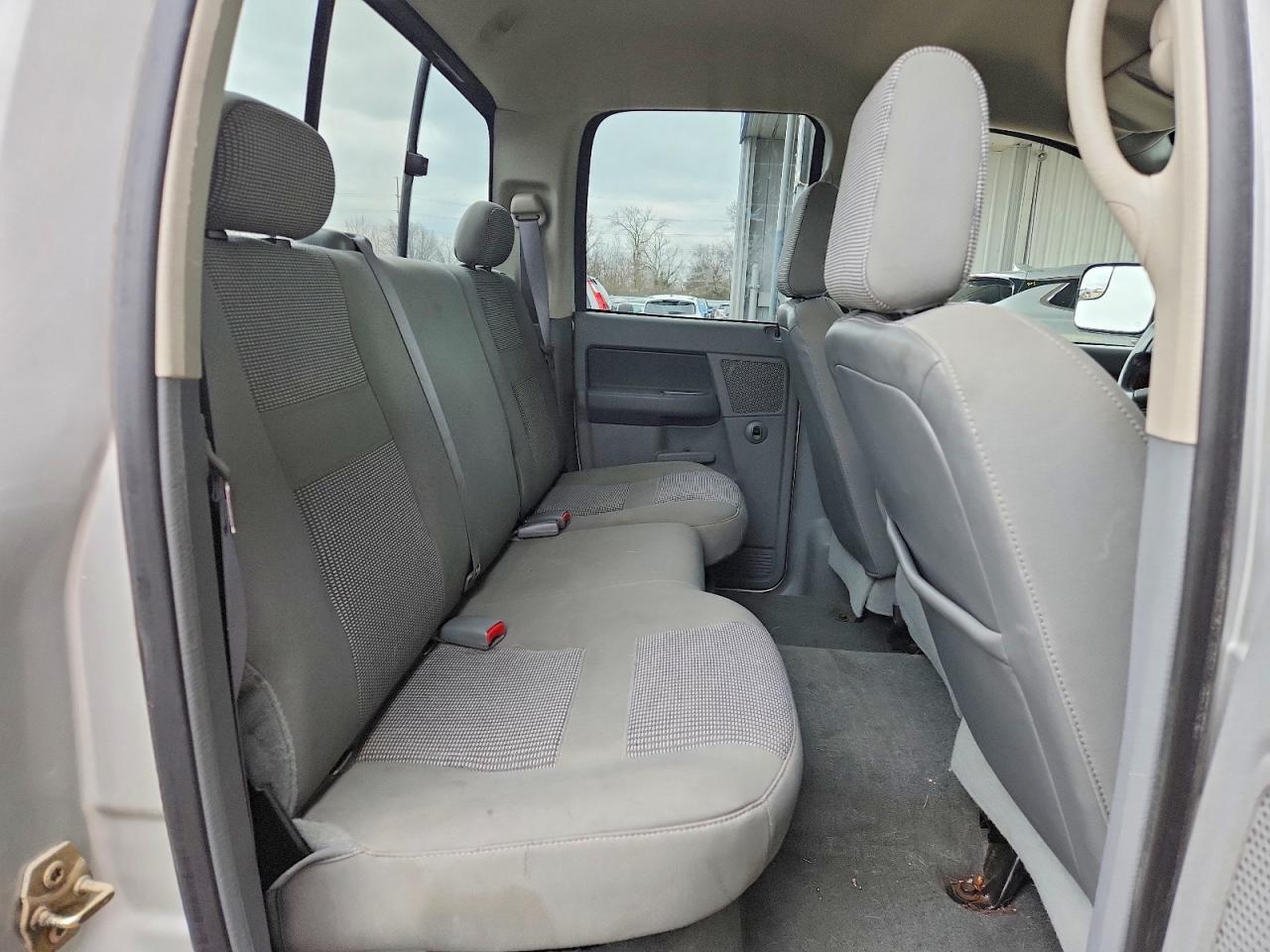 2006 DODGE RAM 2500 ST photo 28