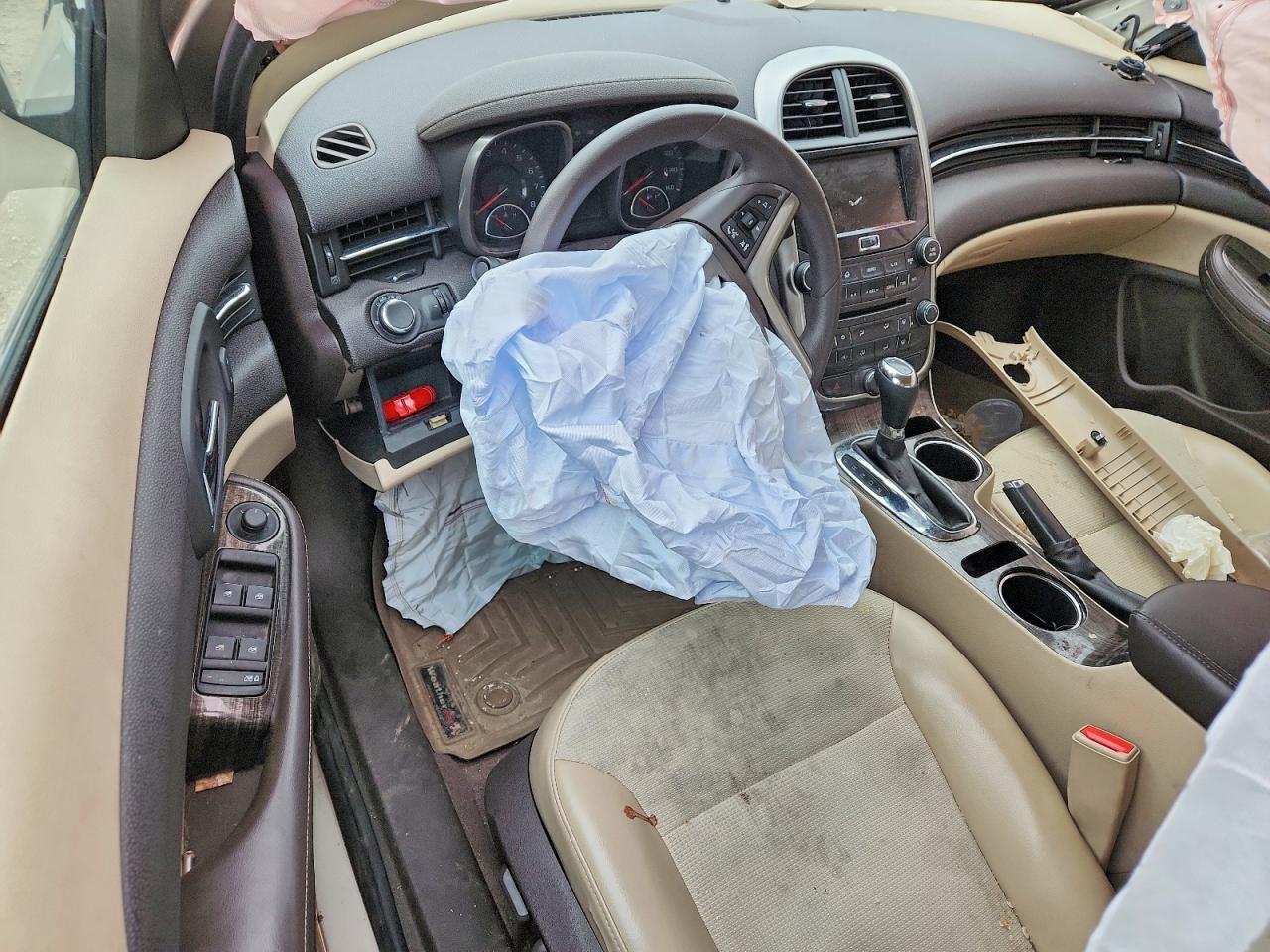 2014 CHEVROLET MALIBU 1LT photo 15