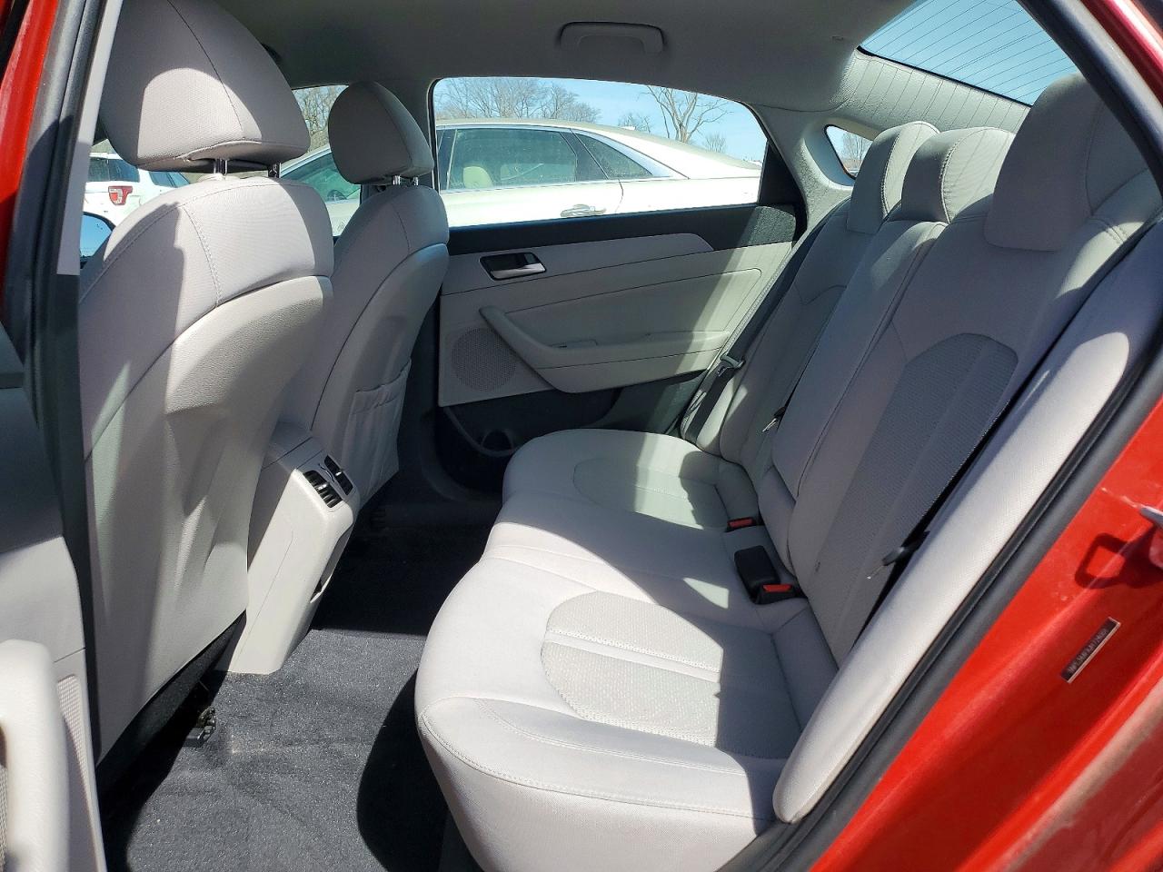 2018 HYUNDAI SONATA photo 28