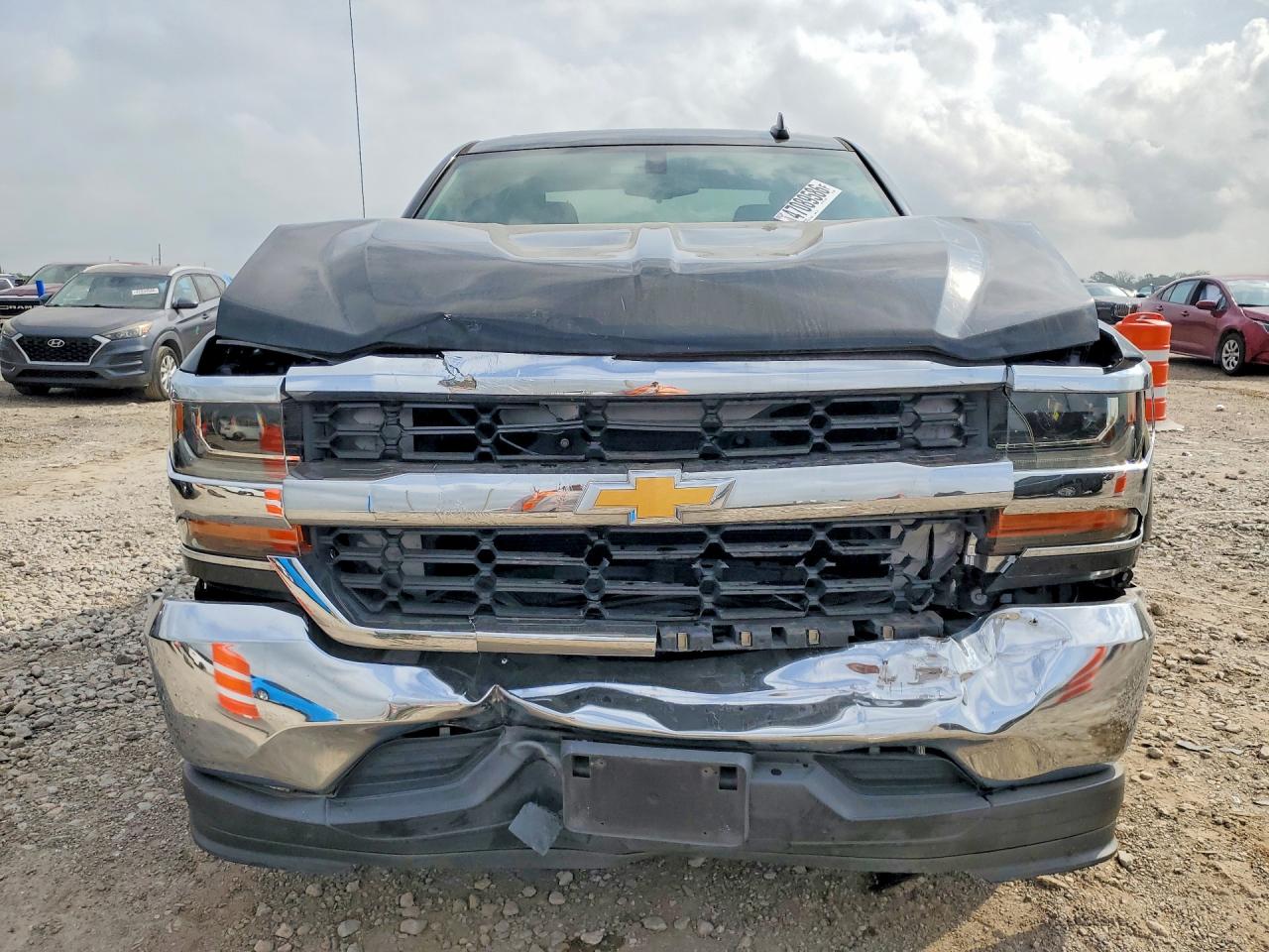 2016 CHEVROLET SILVERADO C1500 photo 9
